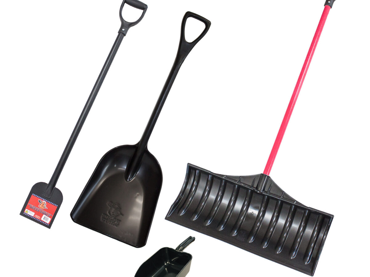 42 One-Piece Poly Scoop / Shovel with D-Grip Handle