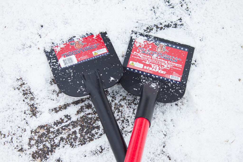 Ice & Sidewalk Scrapers category photo